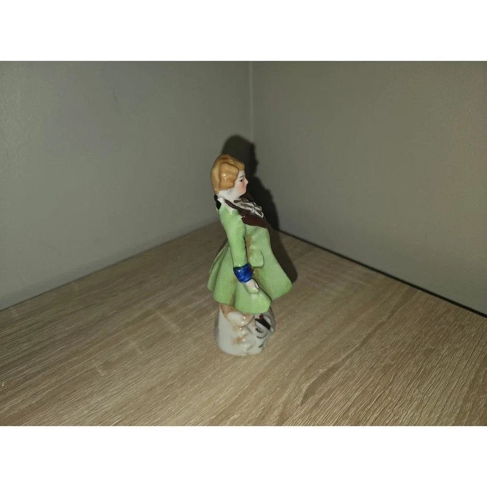 Vintage Made in Occupied Japan Porcelain Colonial Gentleman Figurine Green Coat